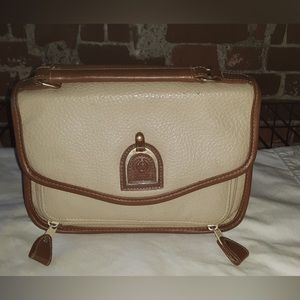 Jacklyn smith clutch purse